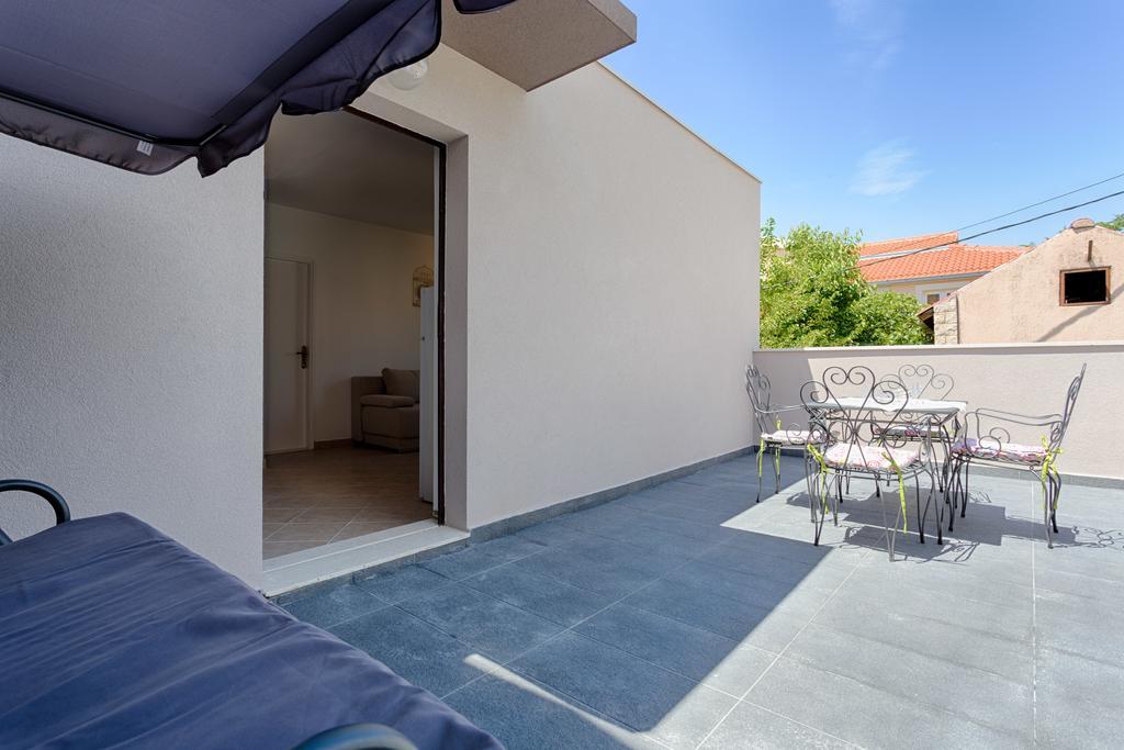Apartment Dijana Подстрана Экстерьер фото